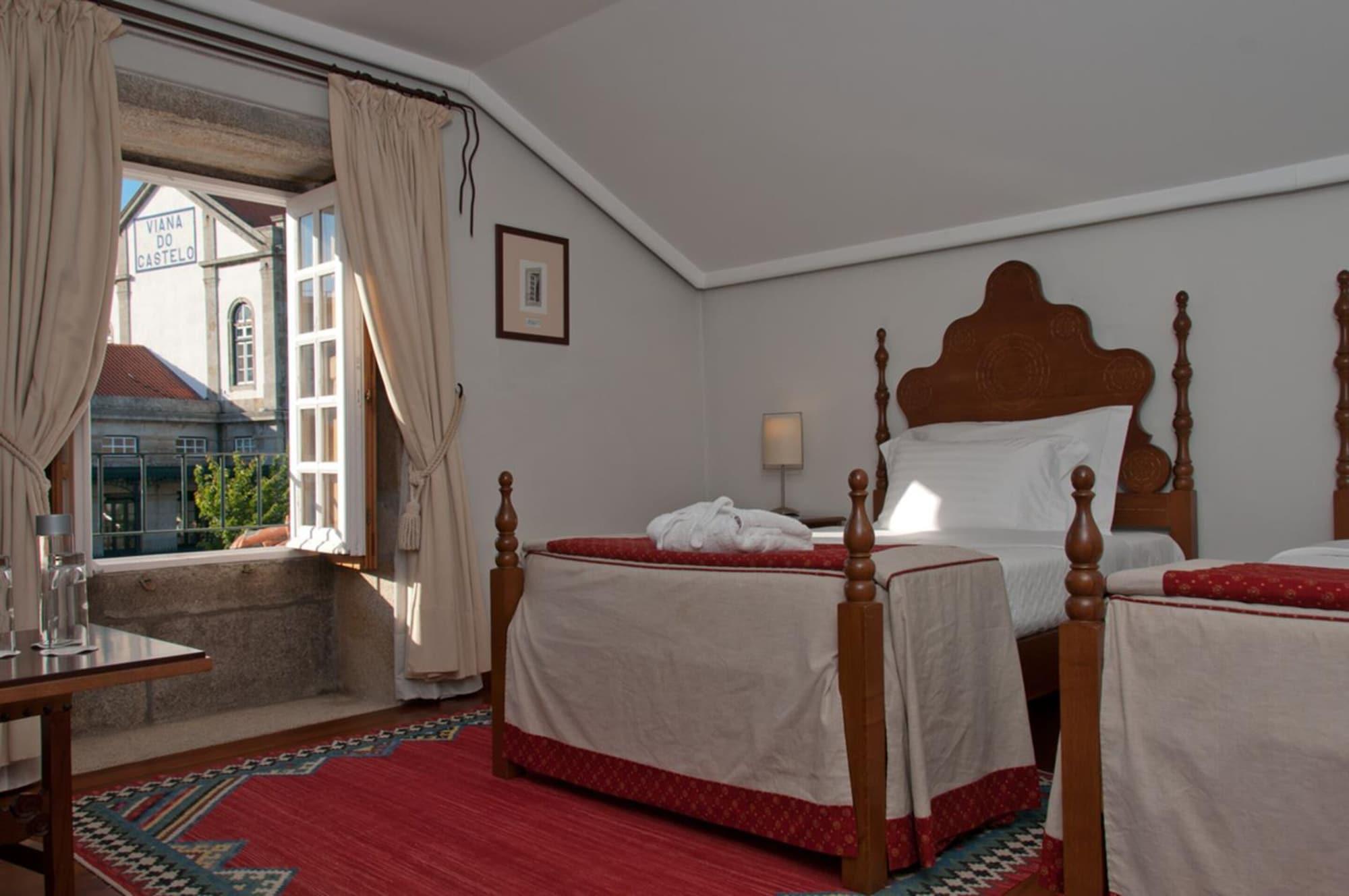 Casa Melo Alvim - By Unlock Hotels Viana do Castelo Bagian luar foto